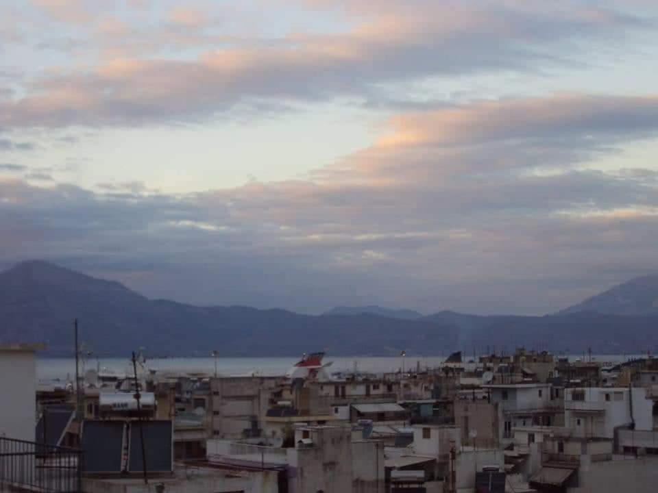 Urban Penthouse Apartment Patras Luaran gambar