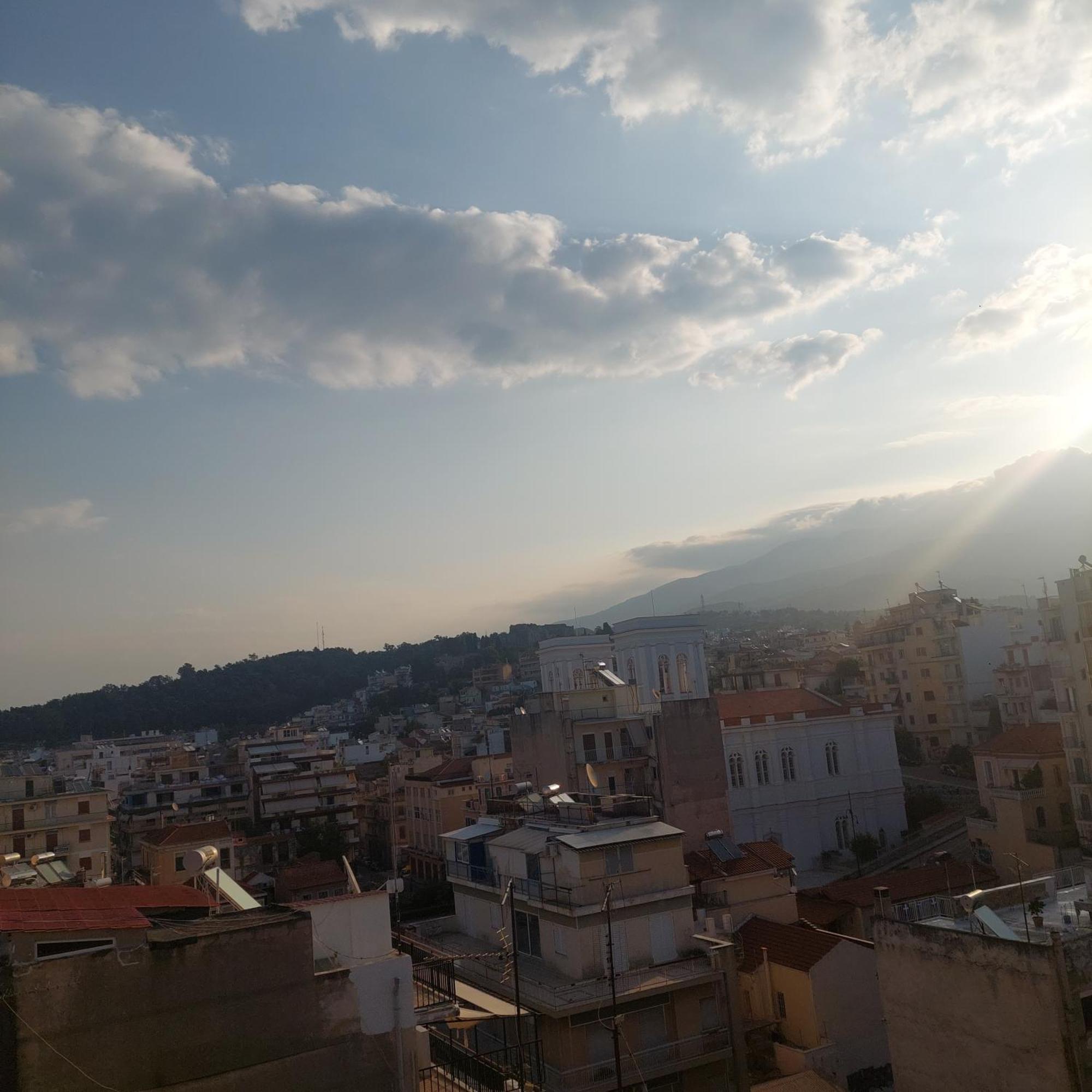 Urban Penthouse Apartment Patras Luaran gambar